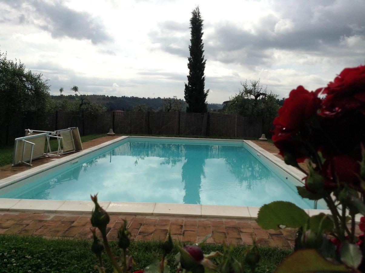 Il Glicine Hotel ซานจีมิญญาโน ภายนอก รูปภาพ